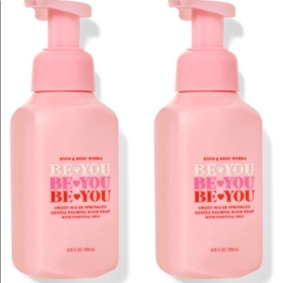Bath & Body Works Hand Soap - Picture 1 of 3